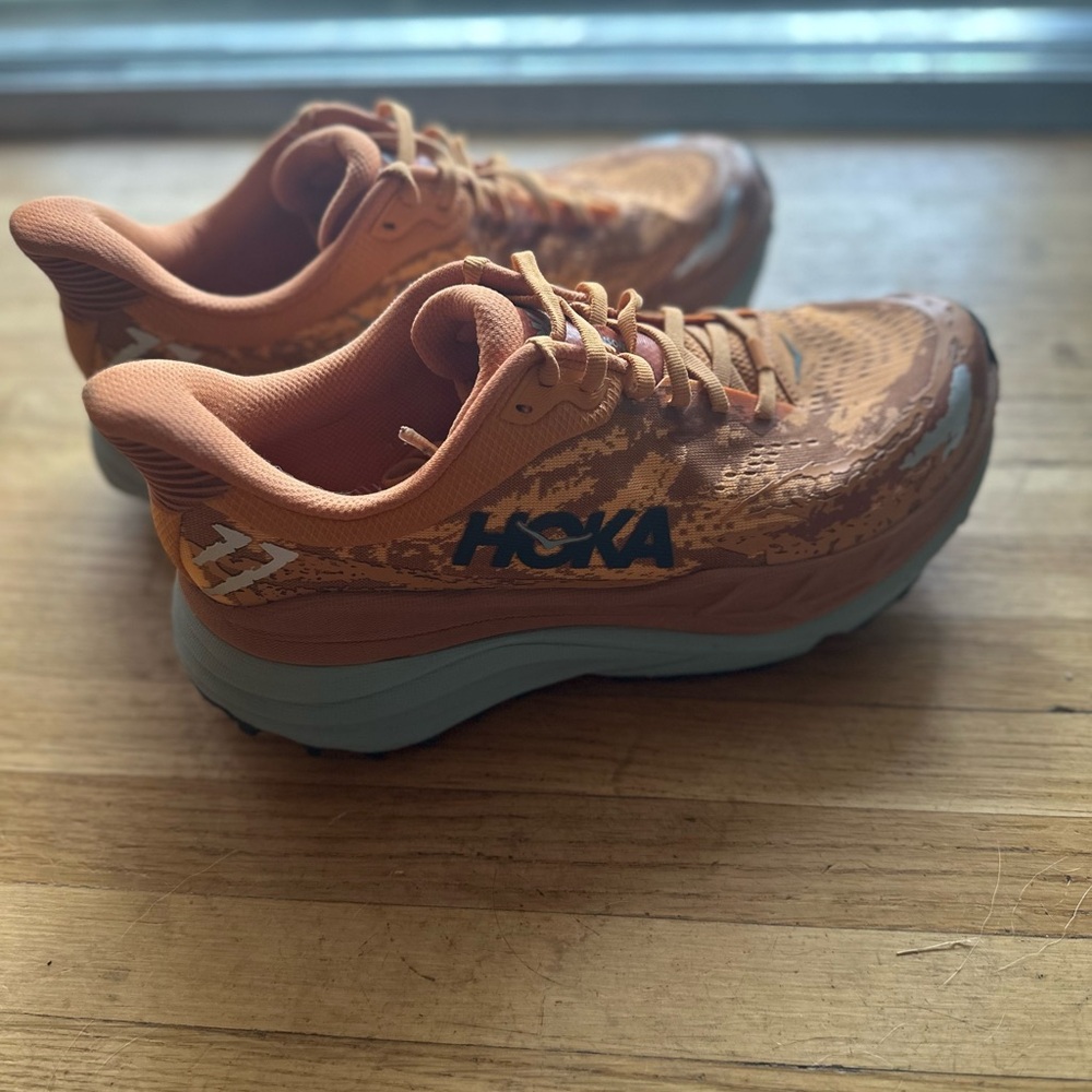 Hoka Stinson 7, Men’s size 9 D, very lightly worn